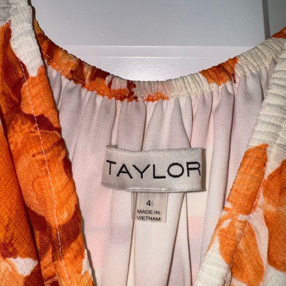 Taylor Dress - Picture 4 of 6